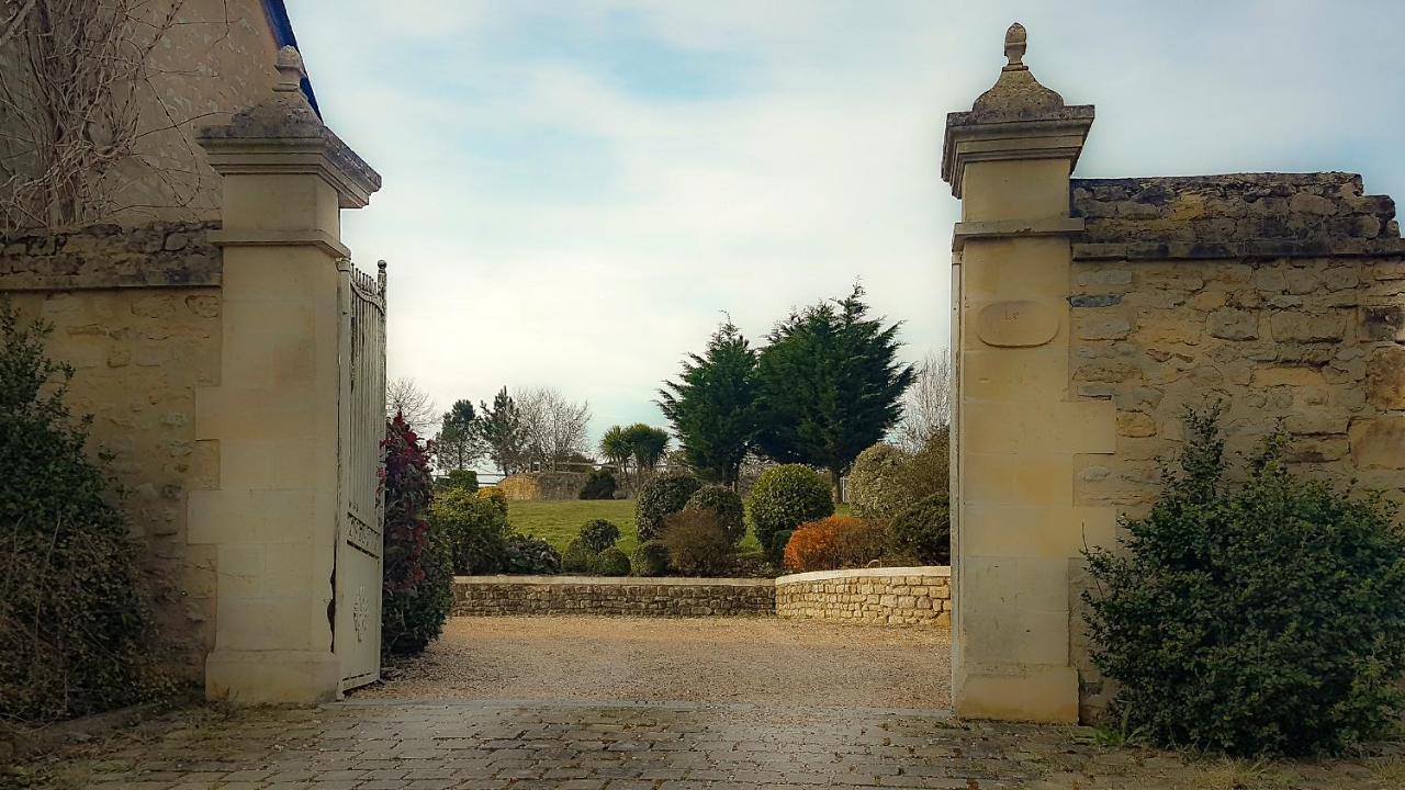 Le Domaine Des Roseraies Monfreville Luaran gambar