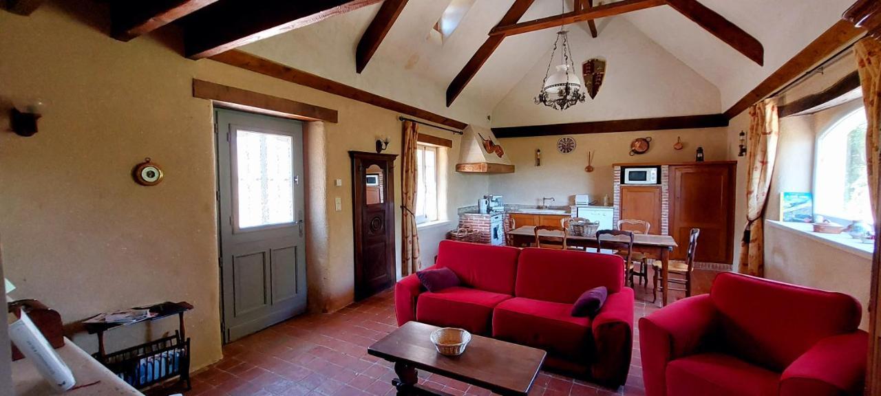 Le Domaine Des Roseraies Monfreville Luaran gambar